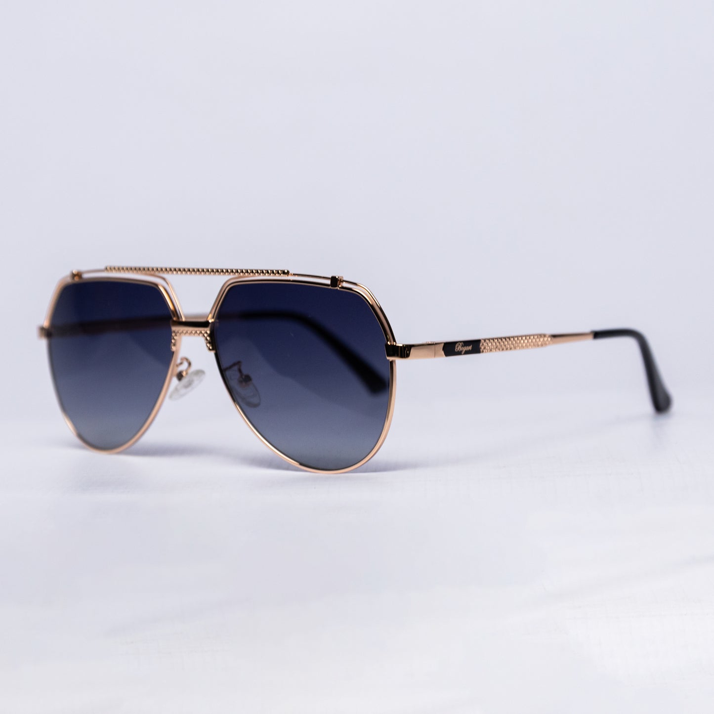 Bogart Gold Stud Navigators