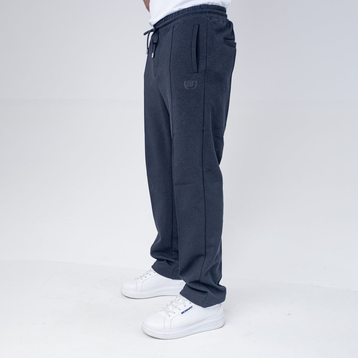 Bogart Crest Pintuck Sweatpant