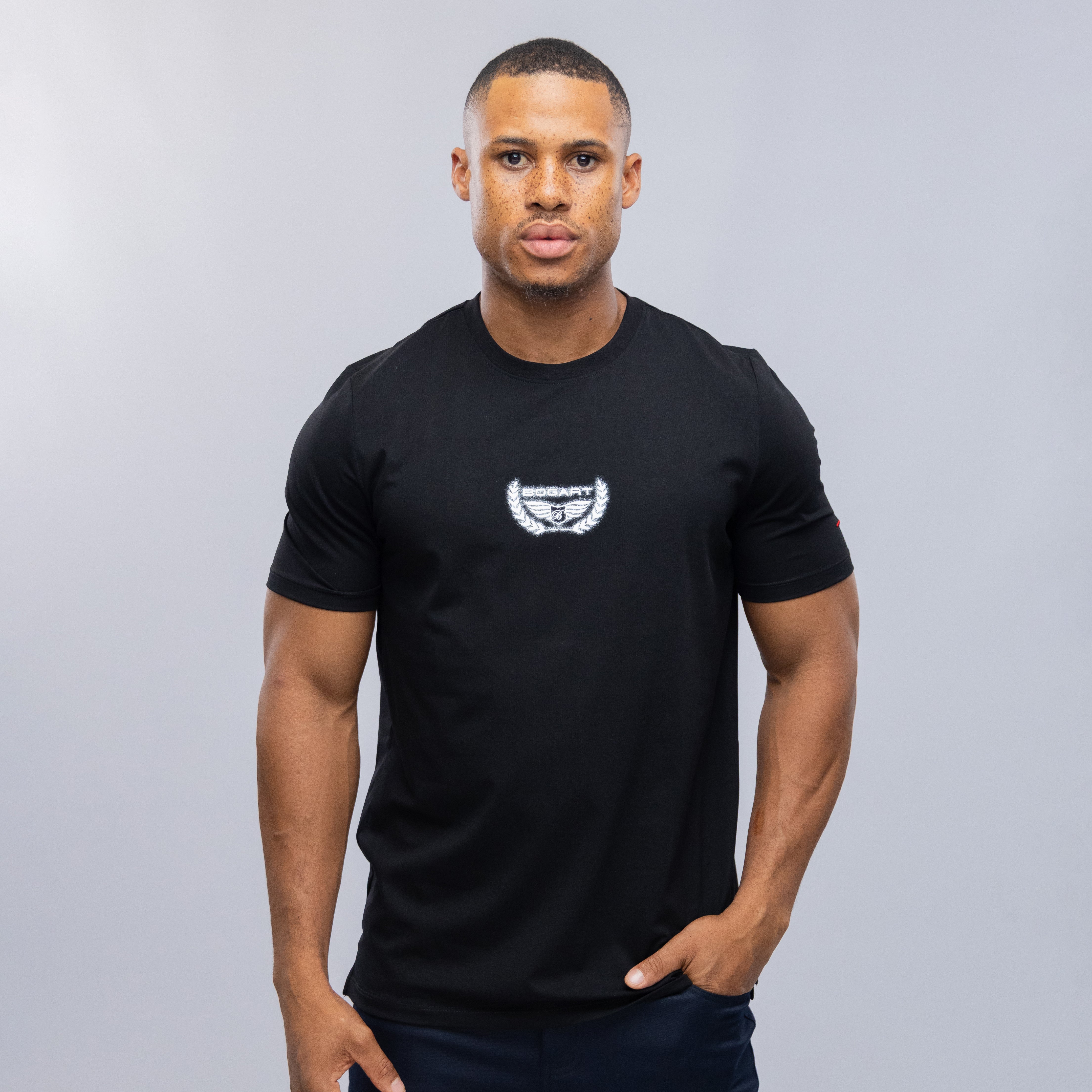 Bogart Crest Essential Tee | Bogart Man