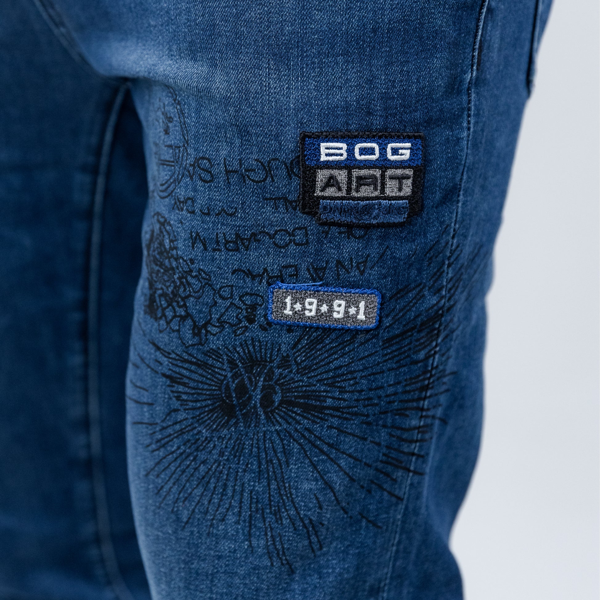 Bogart Vintage Wash Embroidered Denim