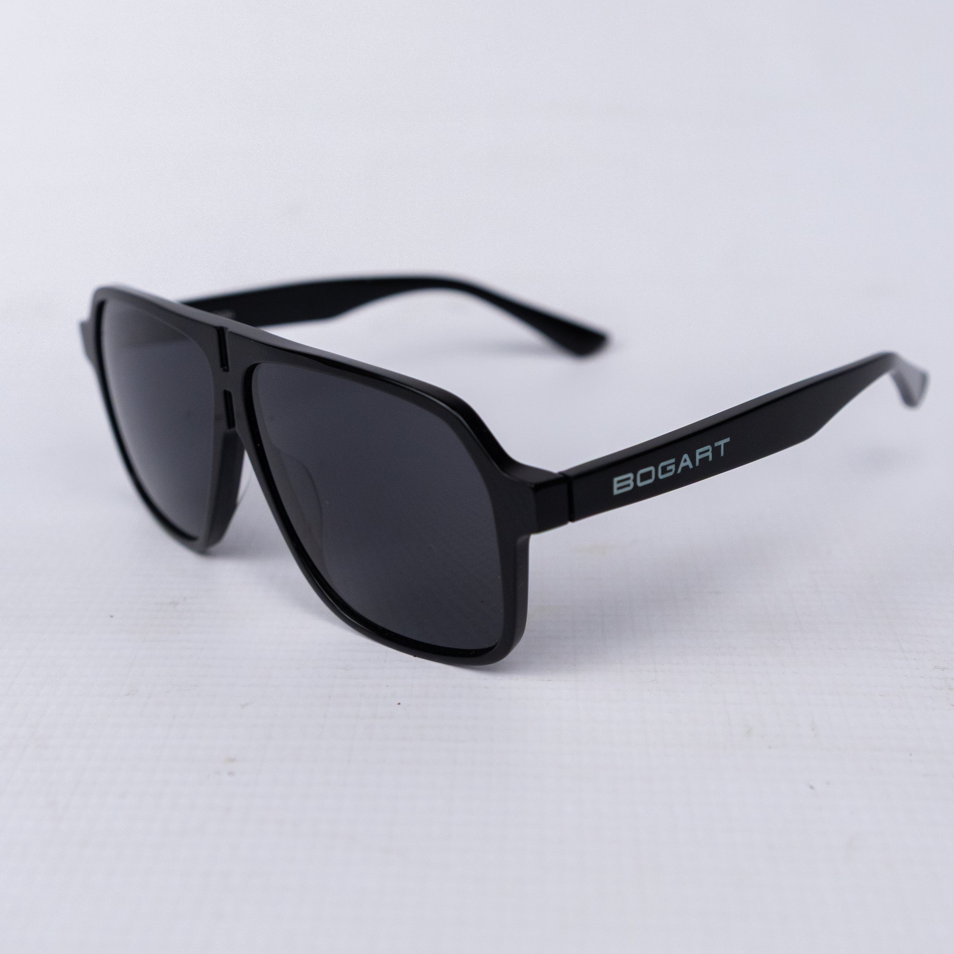 Bogart Blackout Dominator Shades