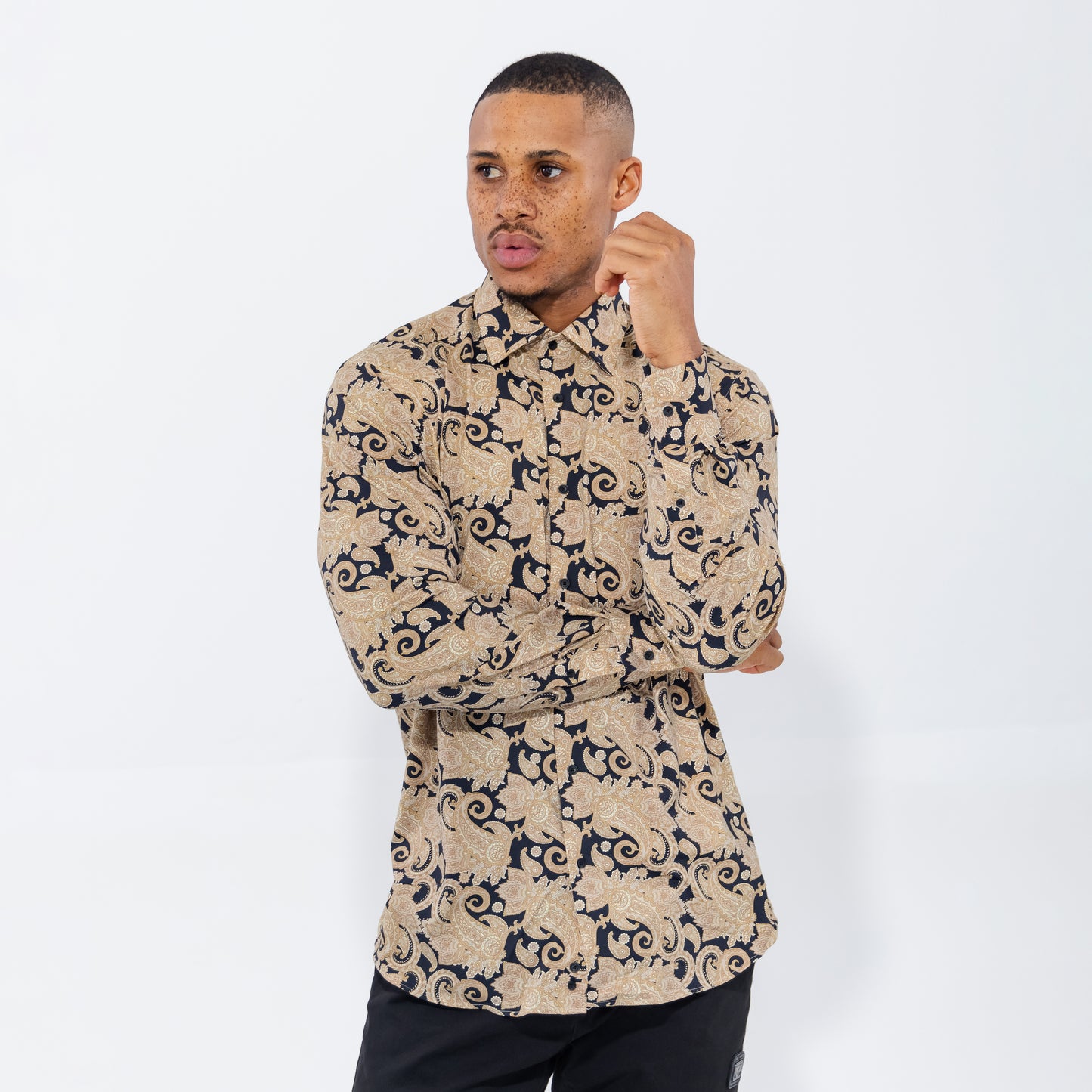 Bogart Gilded Paisley Shirt