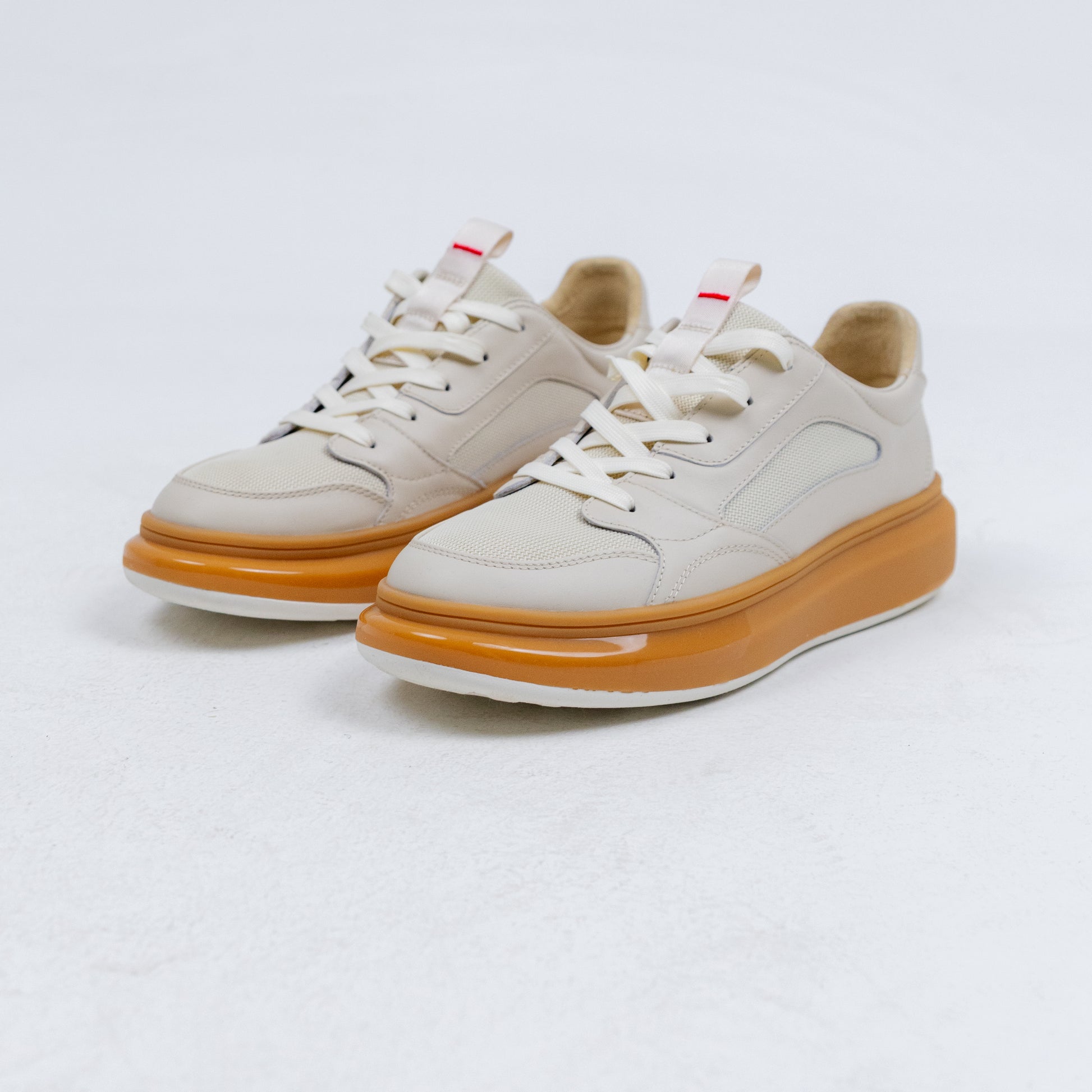 Bogart Winged Crest Gel-Sole Sneaker