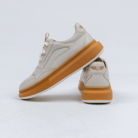 Bogart Winged Crest Gel-Sole Sneaker
