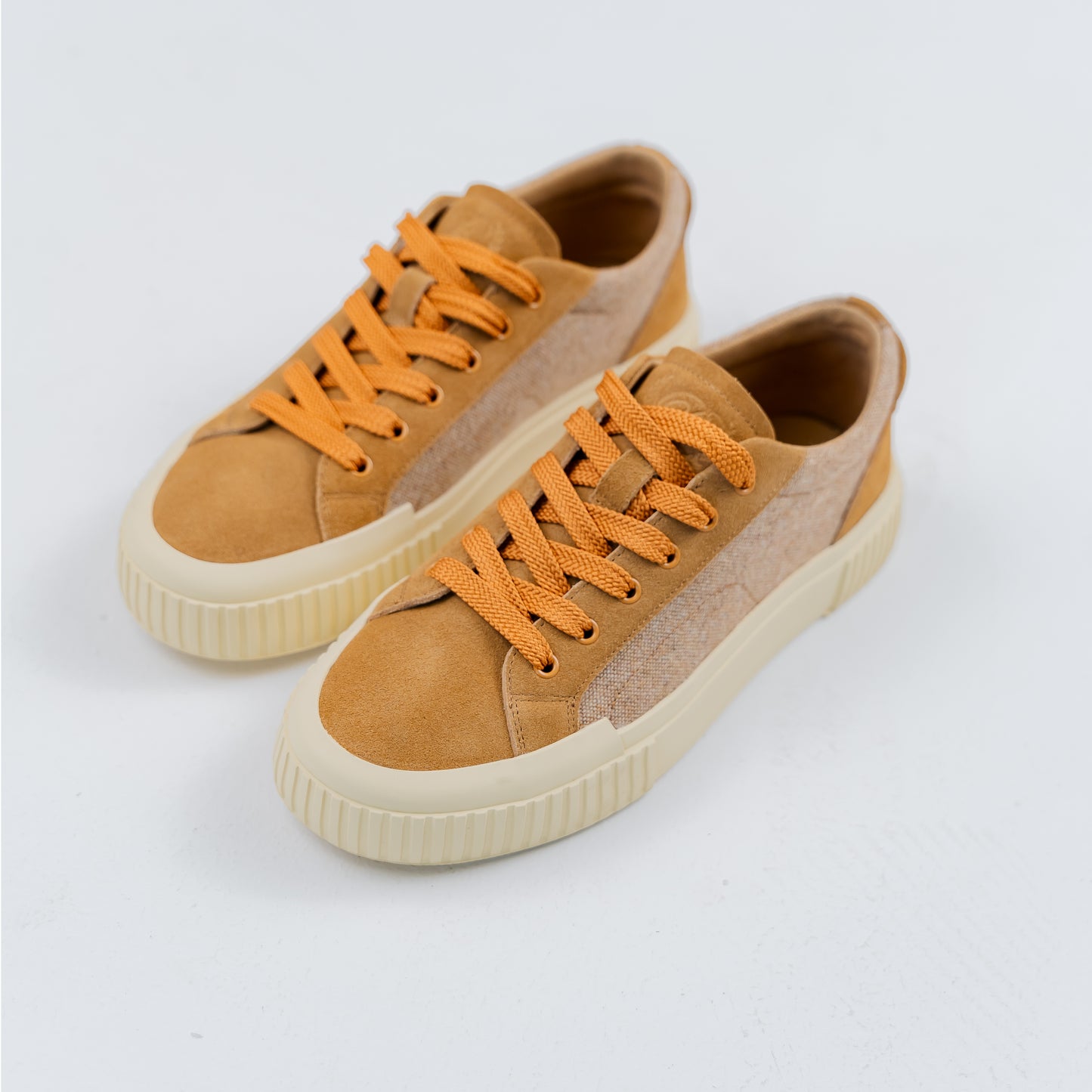 Bogart Heritage Tweed Court Sneaker