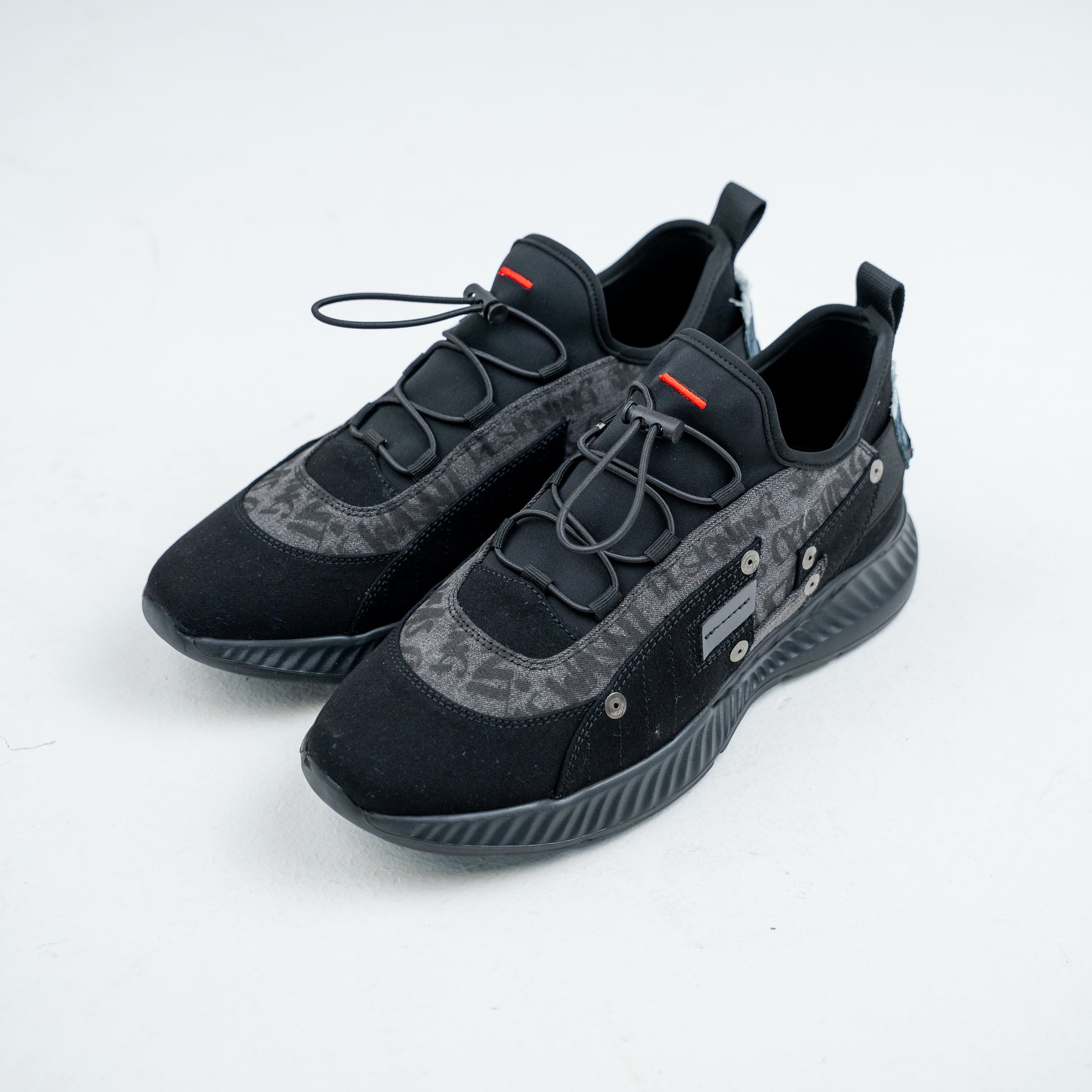 Bogart Bungee-Lace Denim Trainer